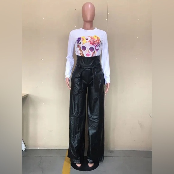 Black Wide-Leg Faux Leather Pants - Picture 3 of 4